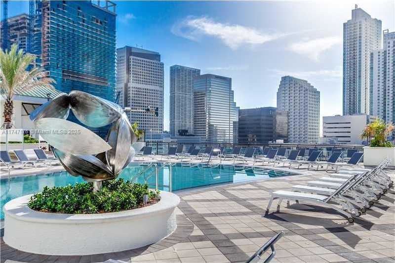 Small Image of 999 SOUTH WEST 1ST AVE #2907, Miami Number 14