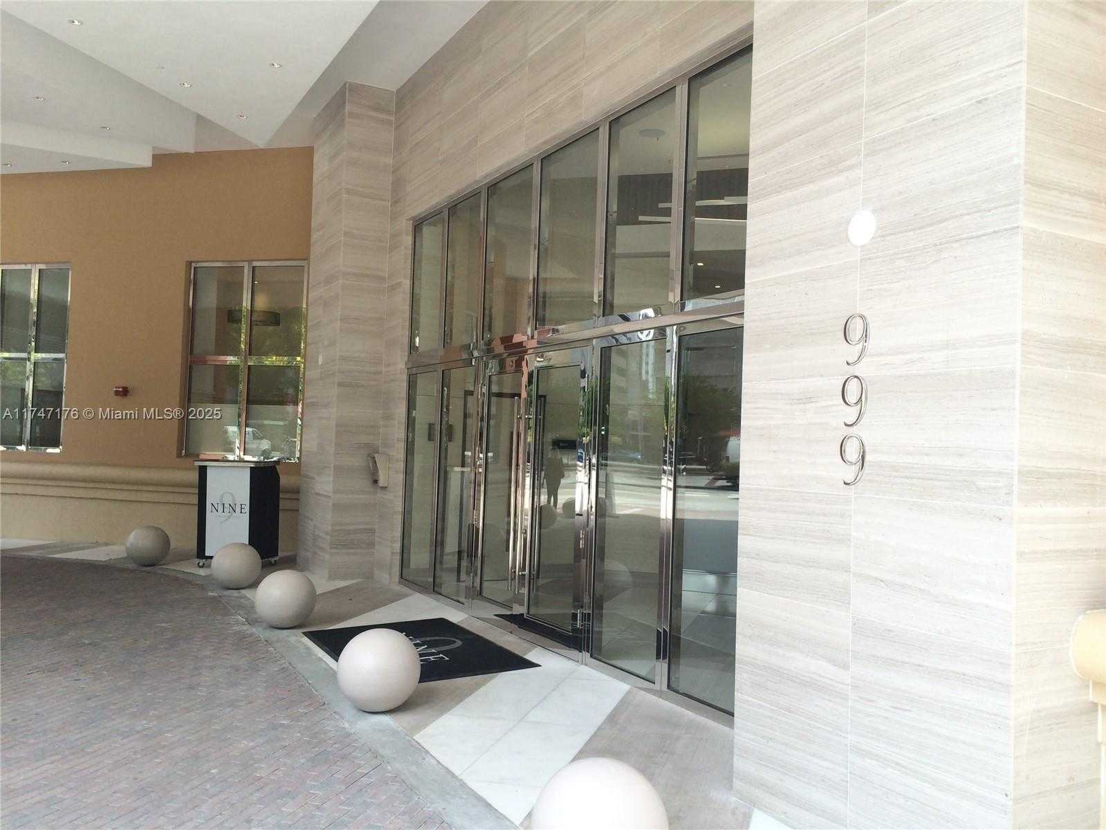 Small Image of 999 SOUTH WEST 1ST AVE #2907, Miami Number 17