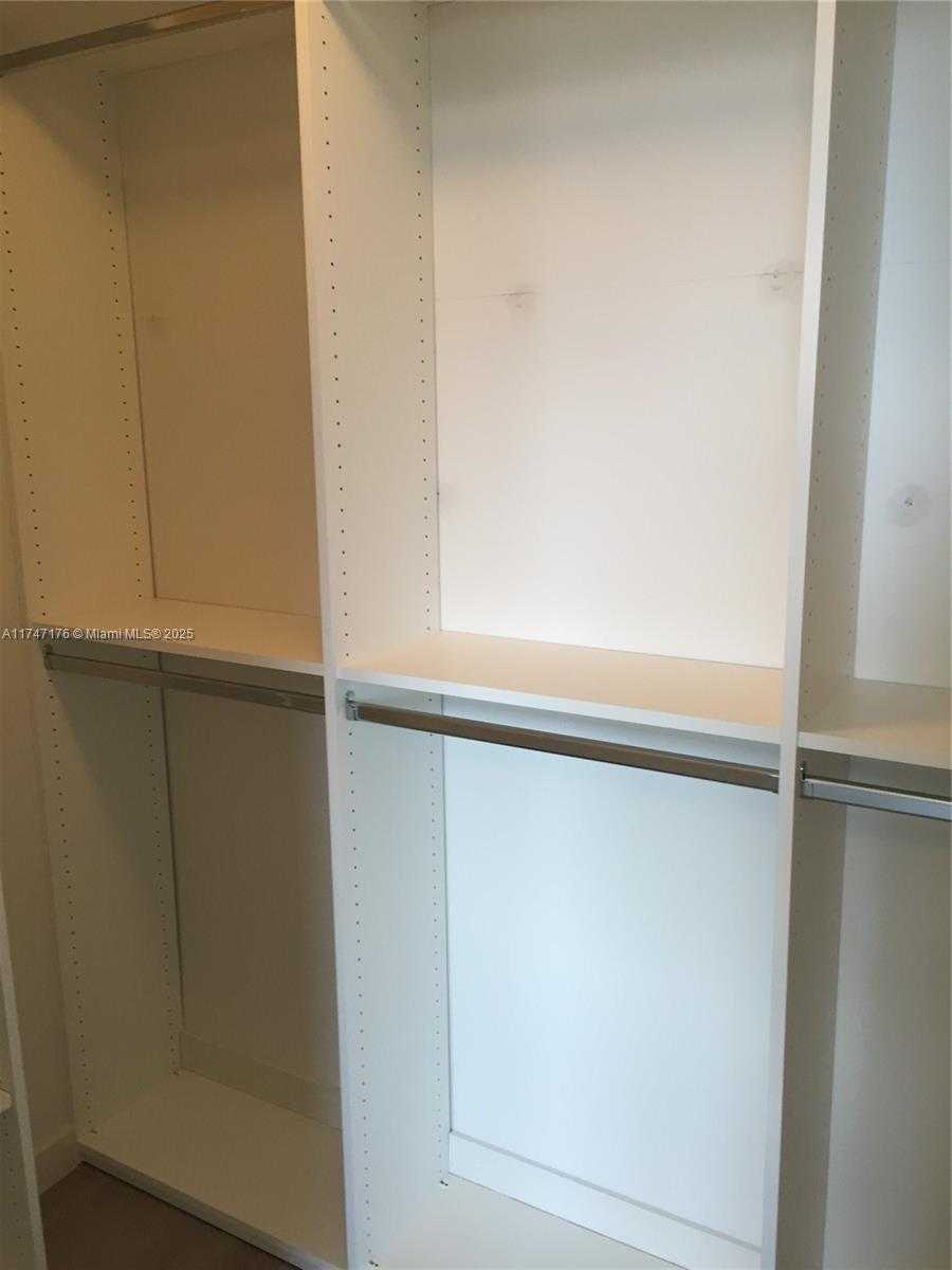Small Image of 999 SOUTH WEST 1ST AVE #2907, Miami Number 9