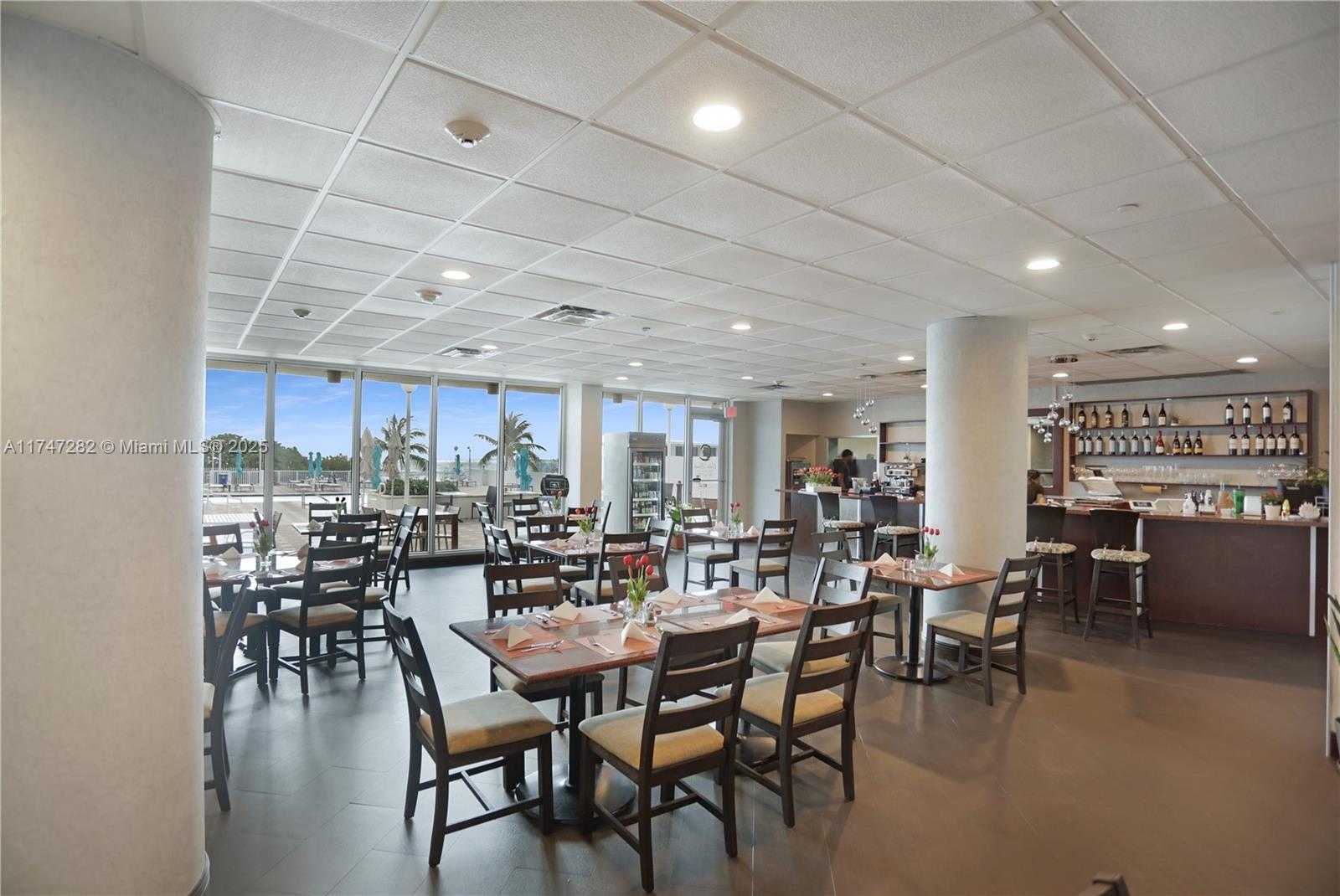 Small Image of 5701 COLLINS AVE #PH12, Miami Beach Number 33