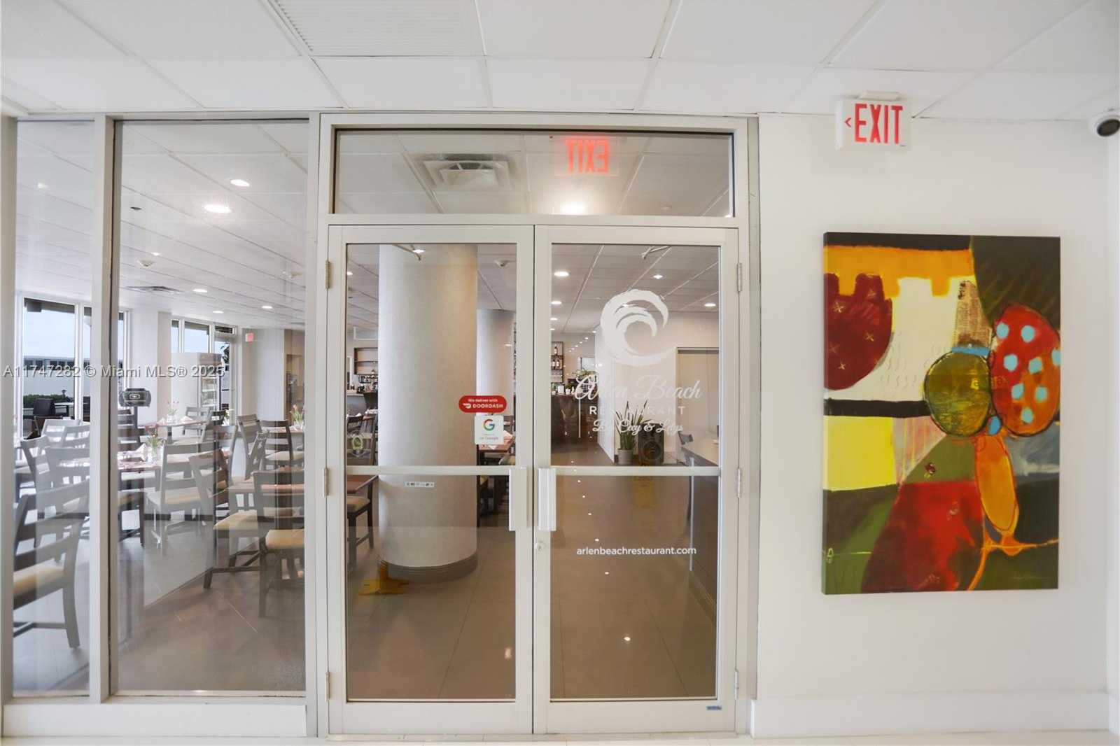 Small Image of 5701 COLLINS AVE #PH12, Miami Beach Number 34