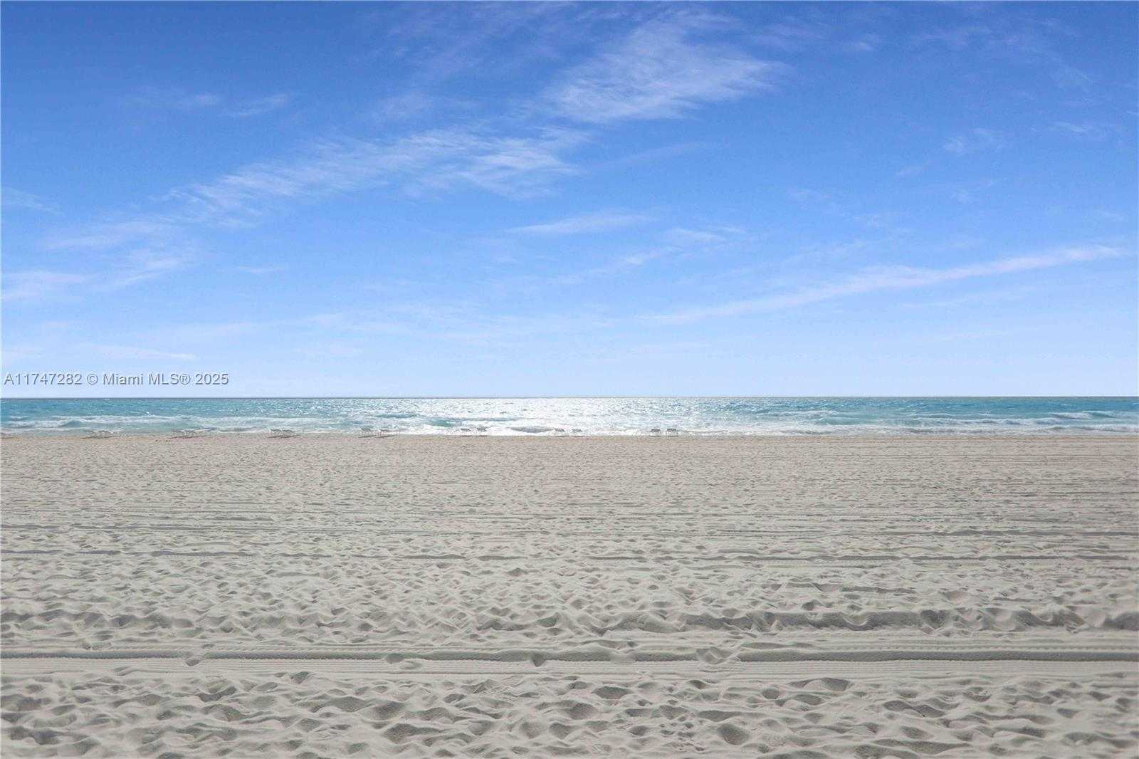 Small Image of 5701 COLLINS AVE #PH12, Miami Beach Number 52