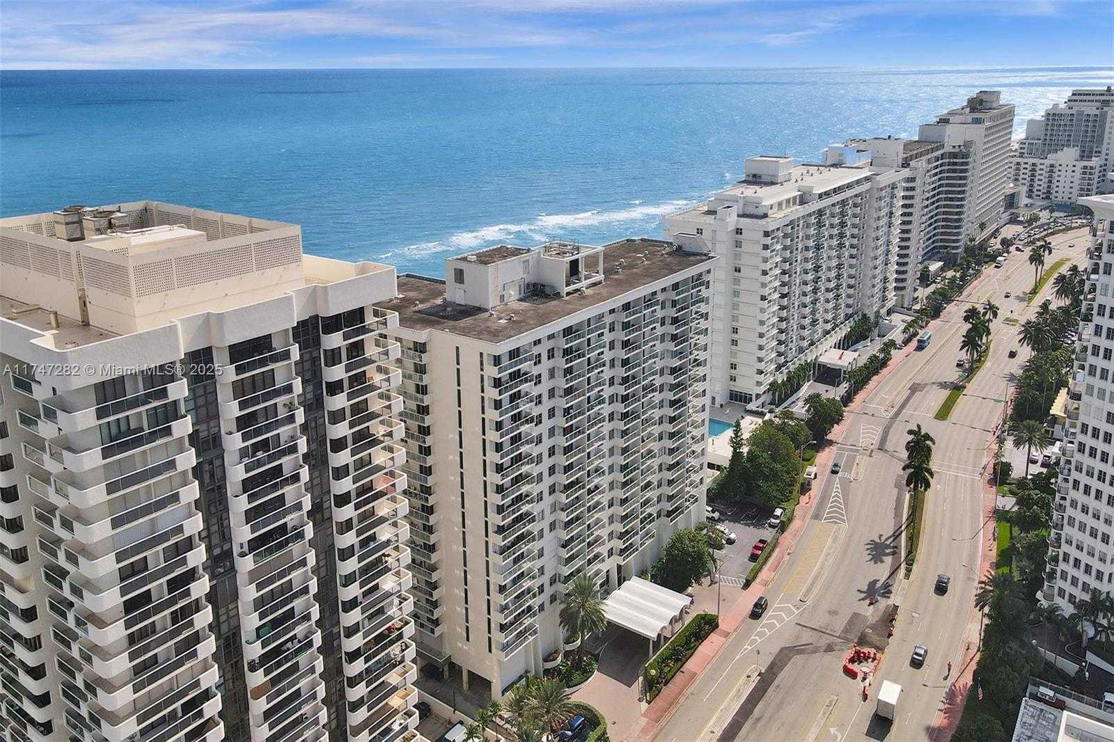 Small Image of 5701 COLLINS AVE #PH12, Miami Beach Number 64
