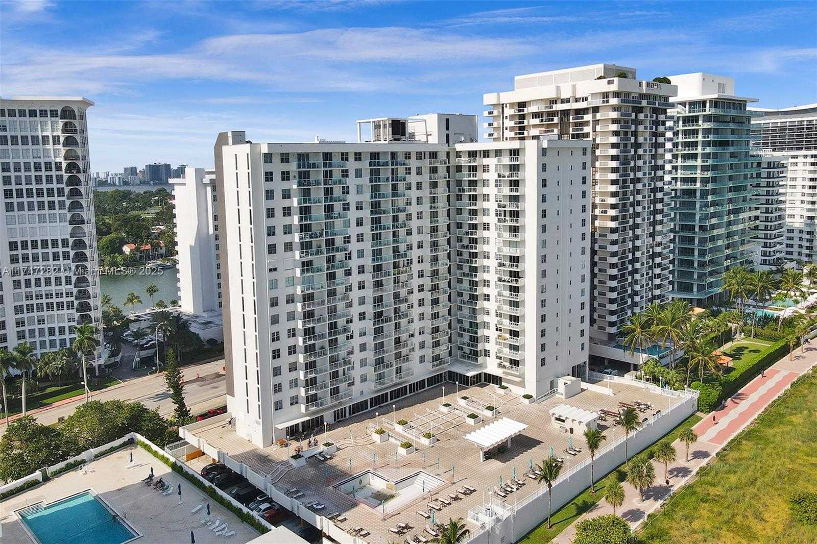 Small Image of 5701 COLLINS AVE #PH12, Miami Beach Number 72