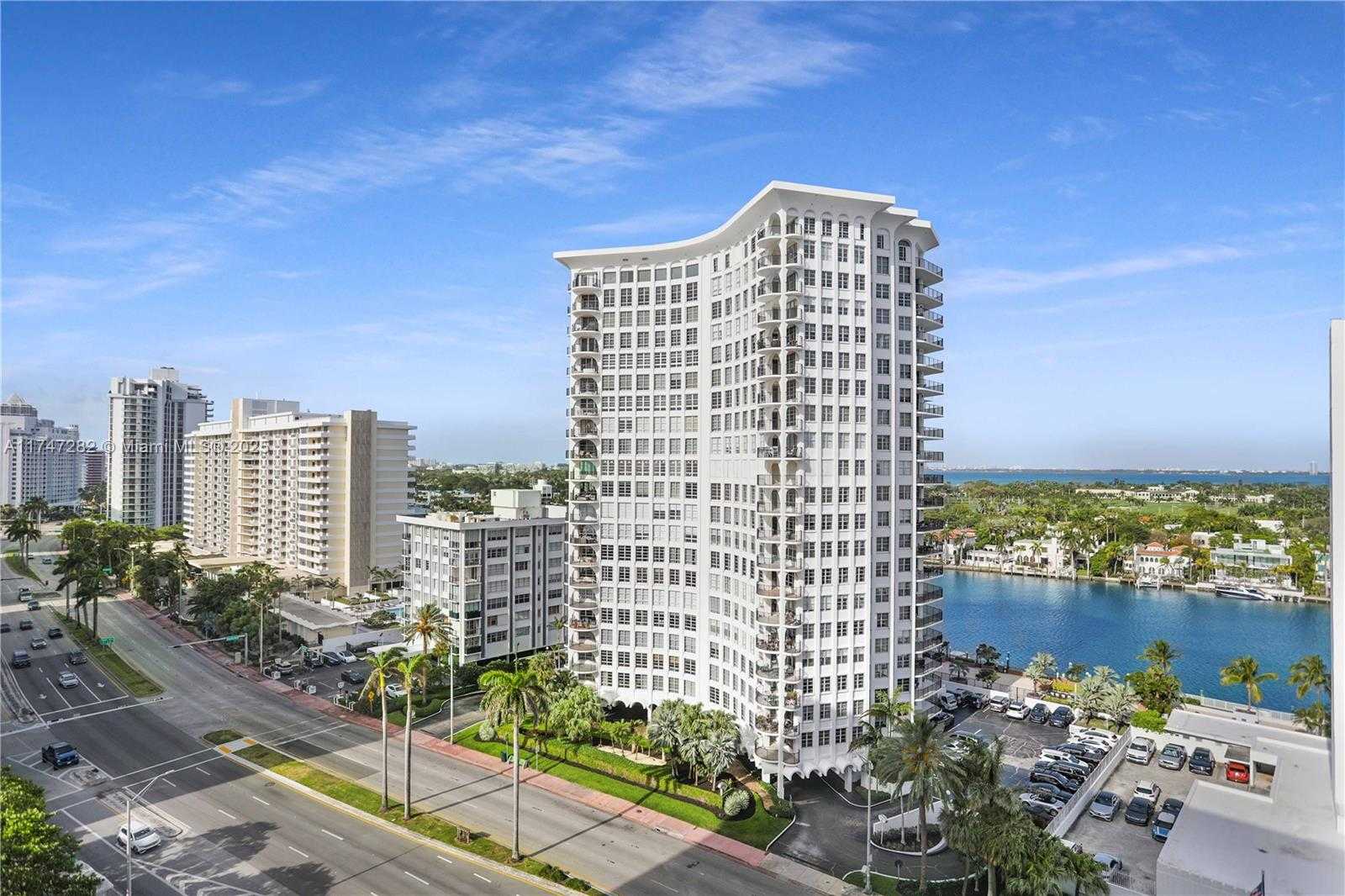 Small Image of 5701 COLLINS AVE #PH12, Miami Beach Number 74