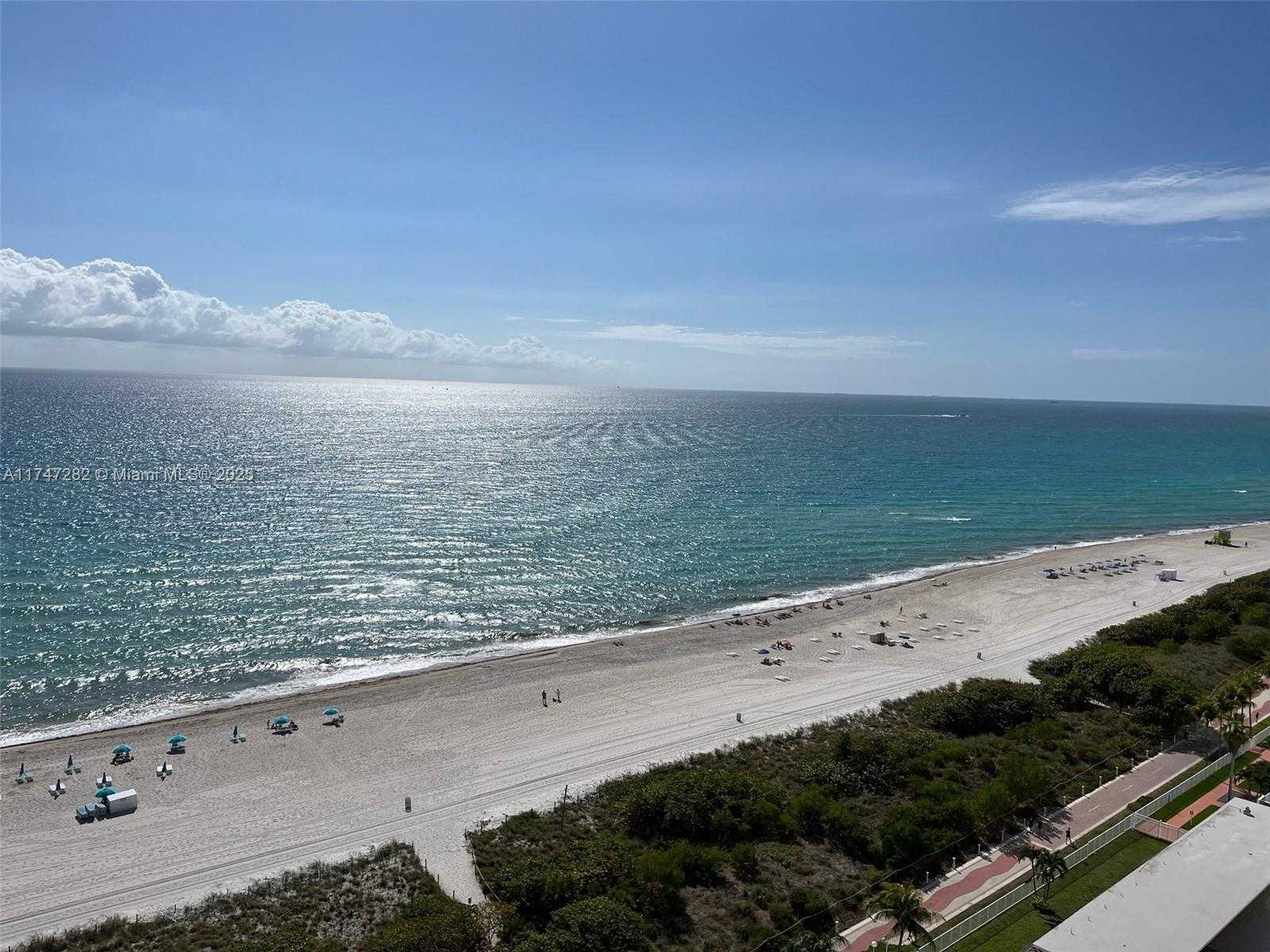 Small Image of 5701 COLLINS AVE #PH12, Miami Beach Number 8