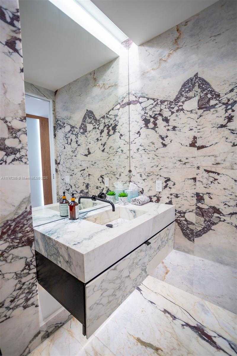 Small Image of 1300 MONAD TER #8C, Miami Beach Number 28