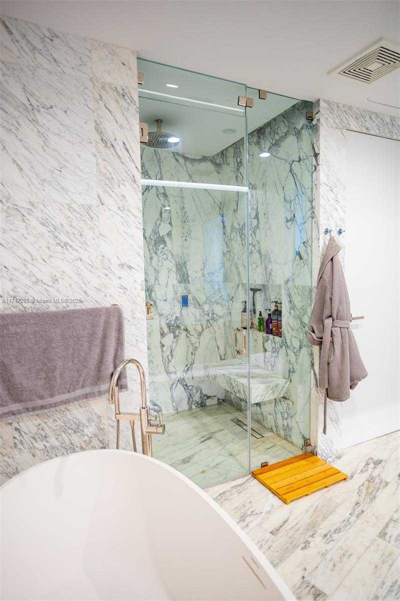 Small Image of 1300 MONAD TER #8C, Miami Beach Number 30