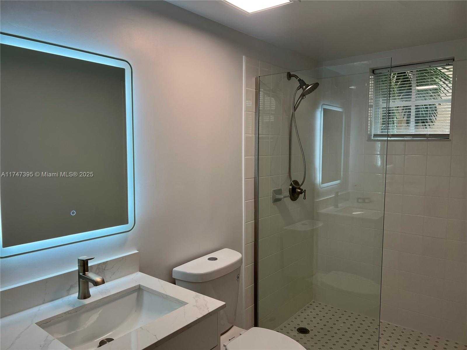 Small Image of 17145 NORTH BAY RD #4303, Sunny Isles Beach Number 16