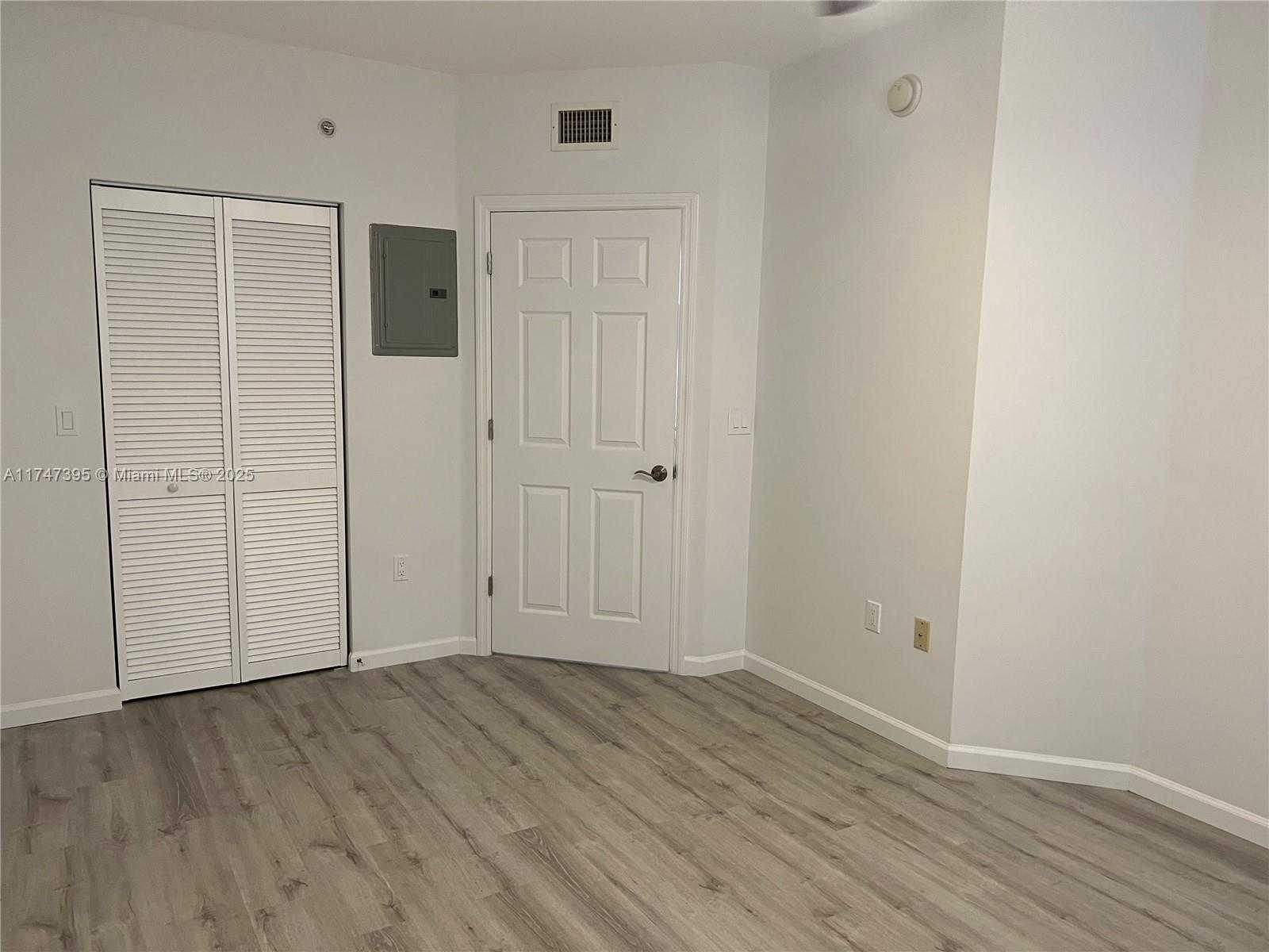 Small Image of 17145 NORTH BAY RD #4303, Sunny Isles Beach Number 20