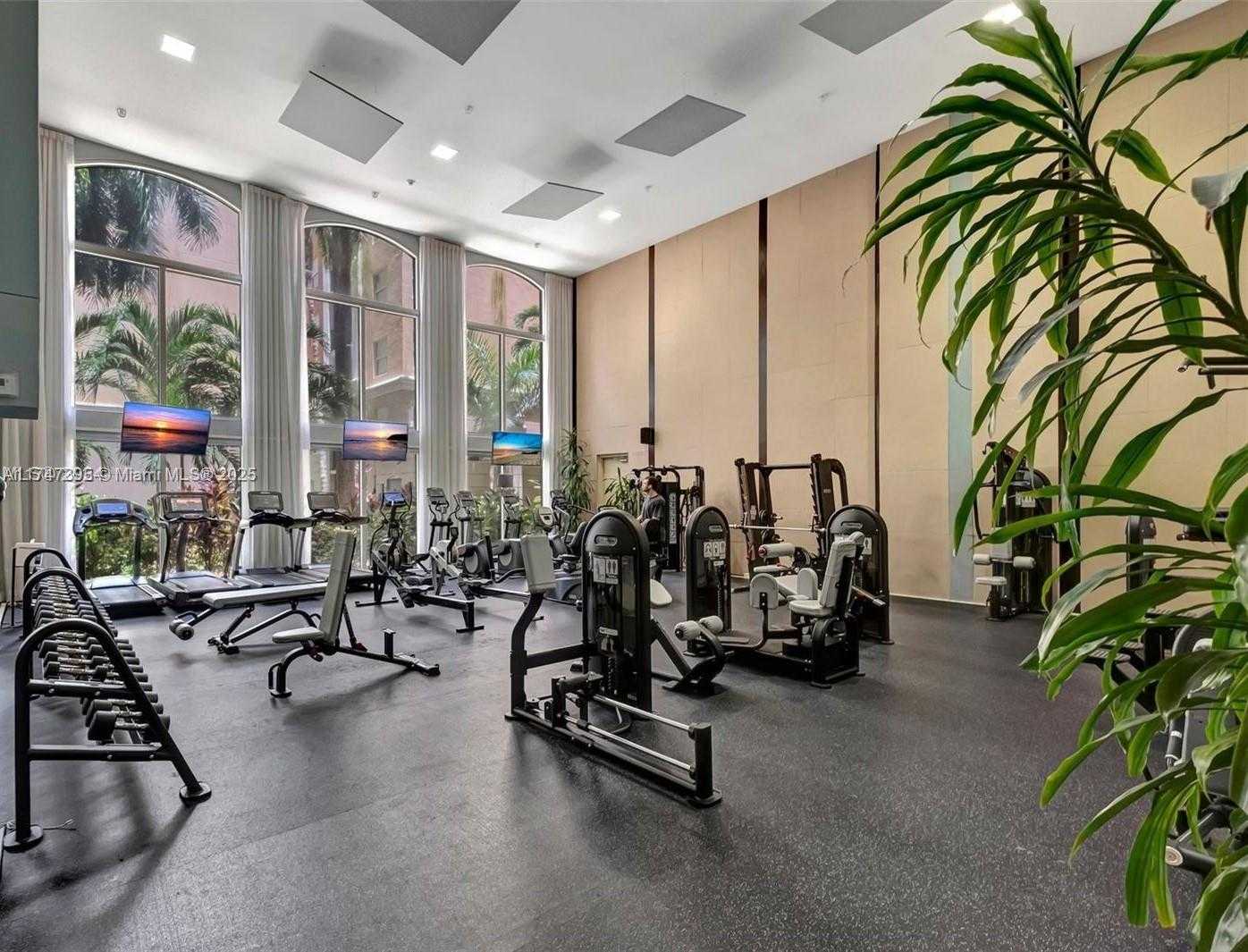 Small Image of 17145 NORTH BAY RD #4303, Sunny Isles Beach Number 36