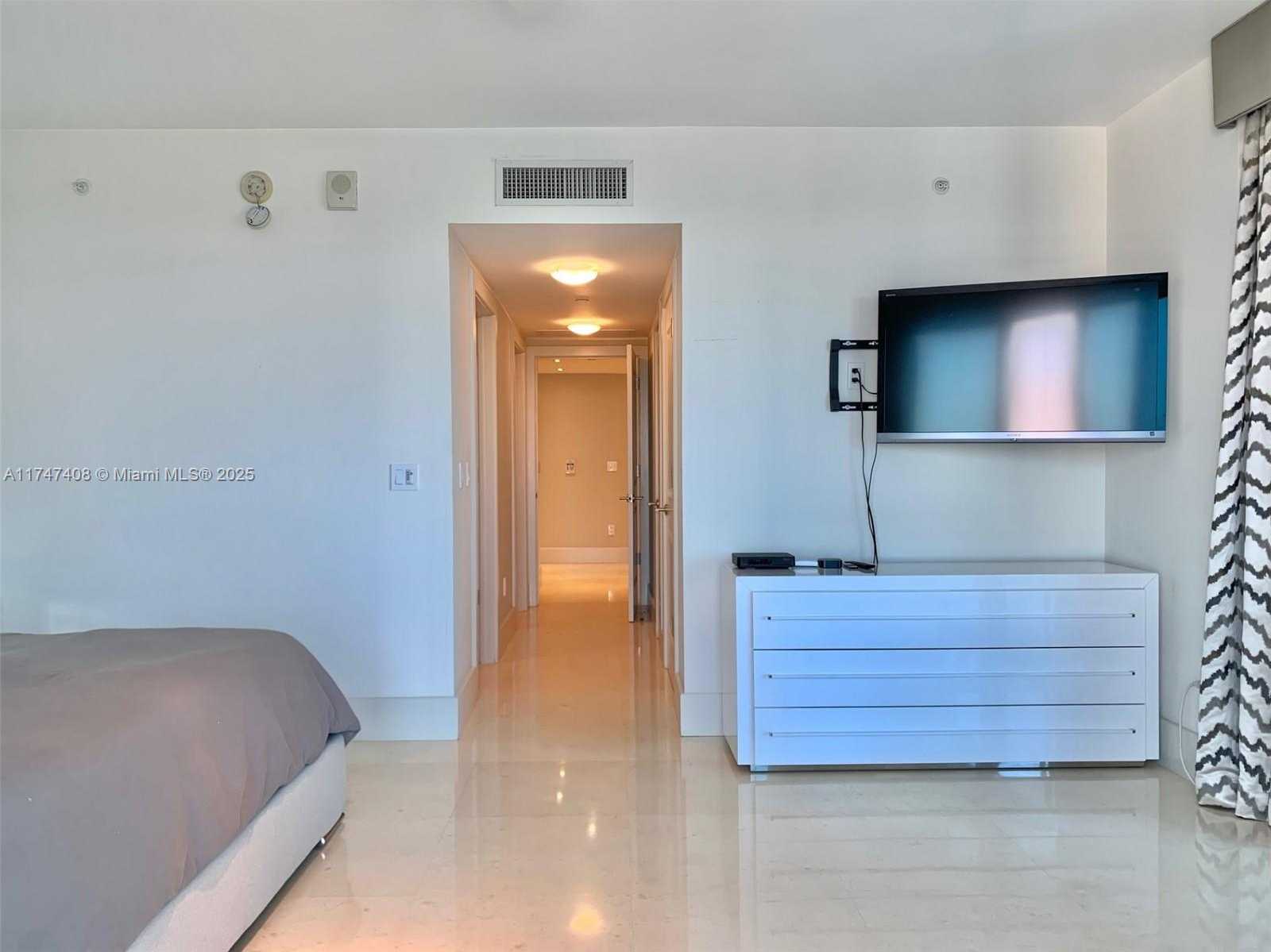 Small Image of 3101 SOUTH OCEAN DR #1701, Hollywood Number 10