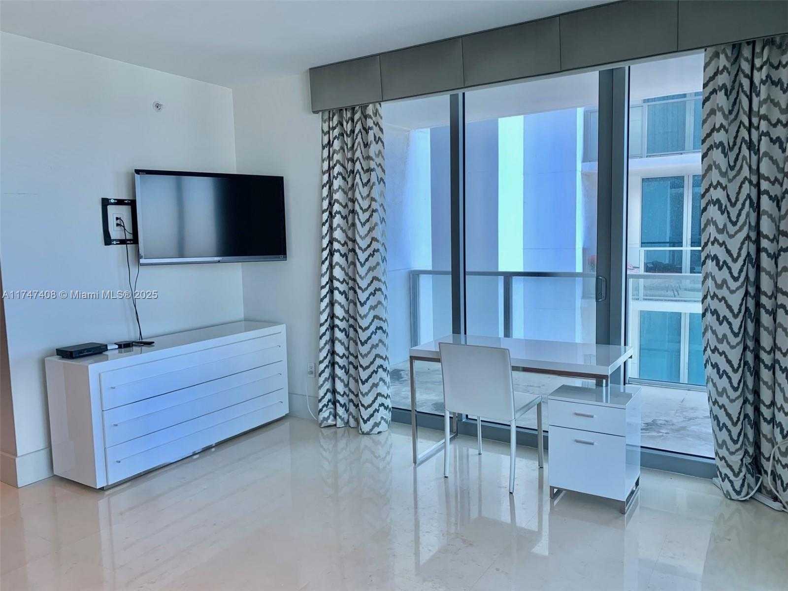 Small Image of 3101 SOUTH OCEAN DR #1701, Hollywood Number 13