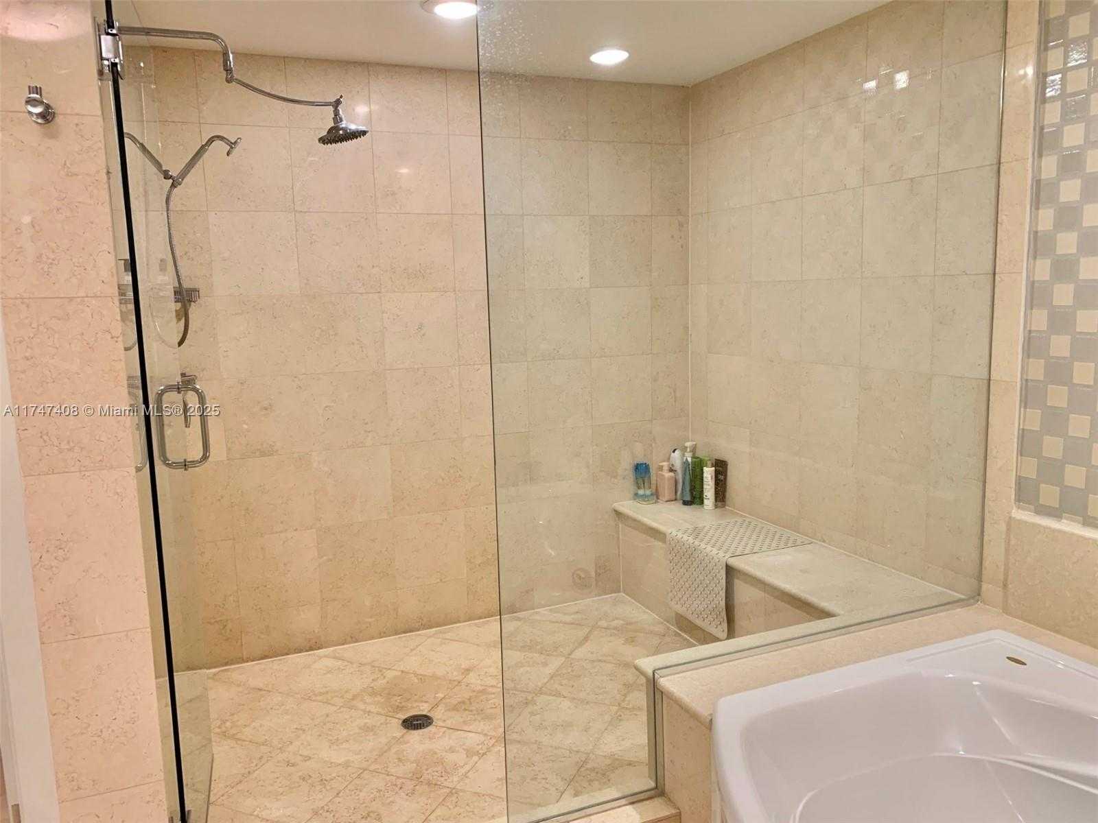 Small Image of 3101 SOUTH OCEAN DR #1701, Hollywood Number 19