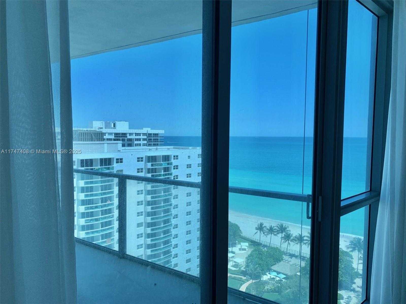 Small Image of 3101 SOUTH OCEAN DR #1701, Hollywood Number 2