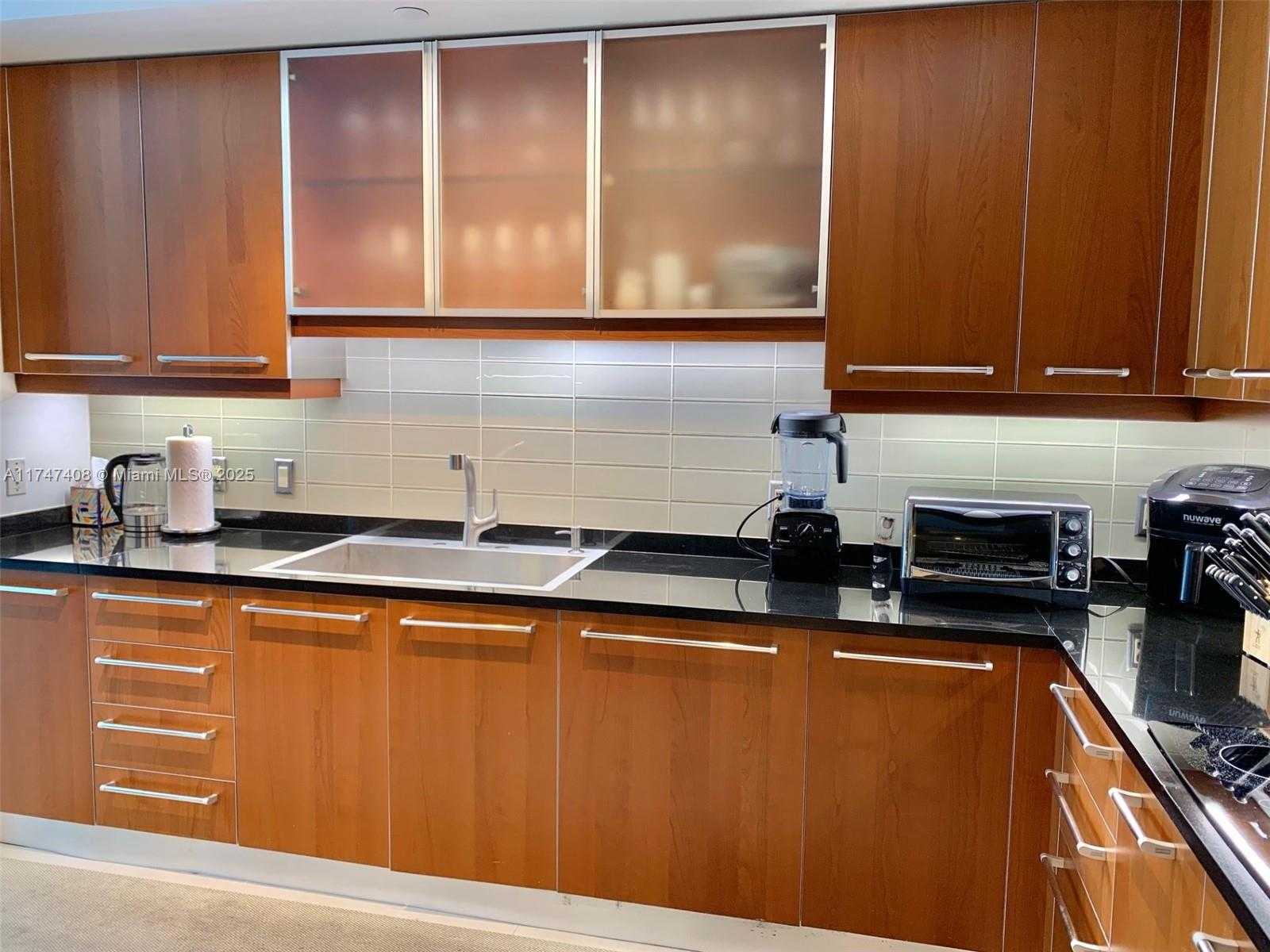 Small Image of 3101 SOUTH OCEAN DR #1701, Hollywood Number 25
