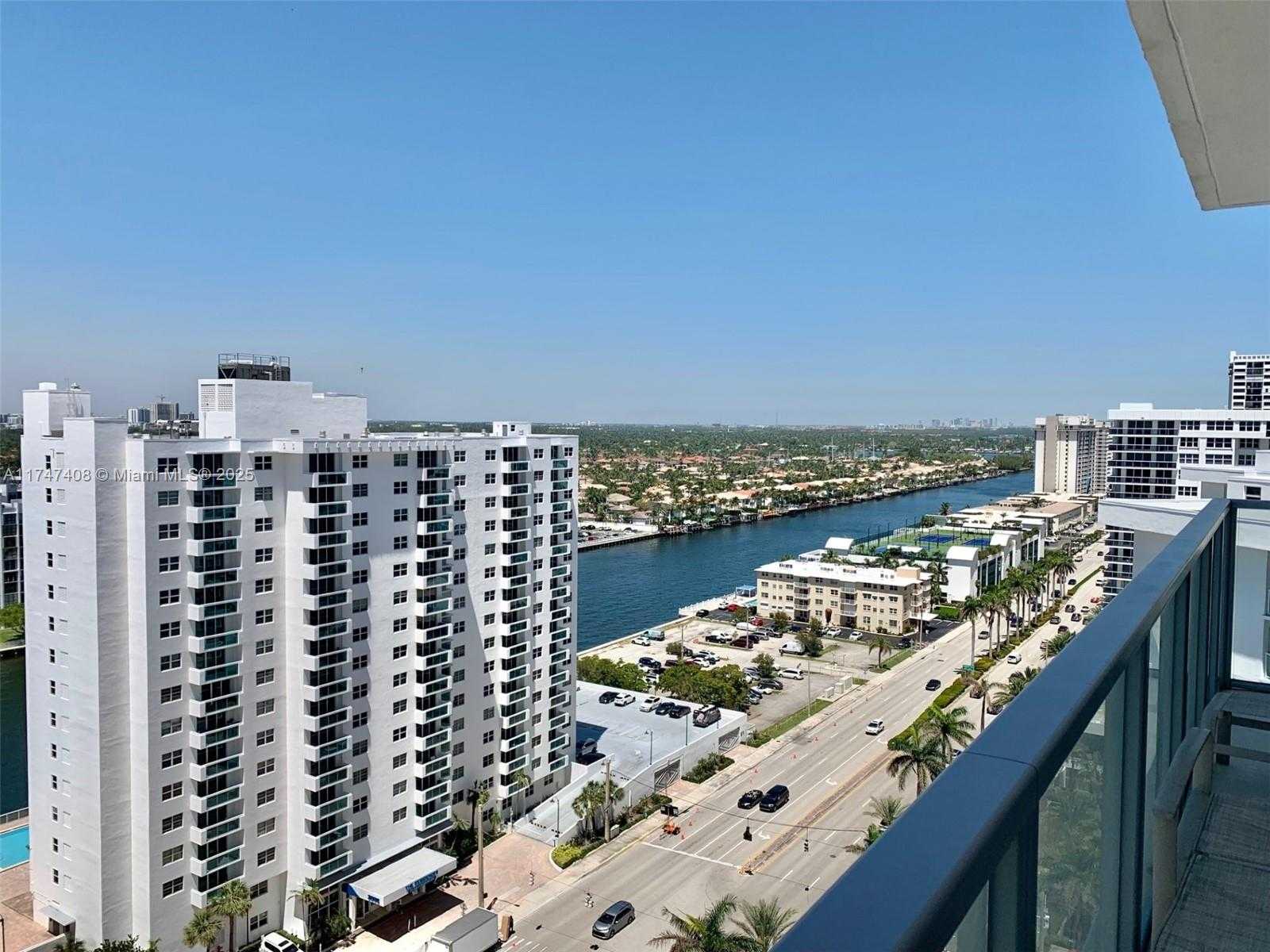 Small Image of 3101 SOUTH OCEAN DR #1701, Hollywood Number 3