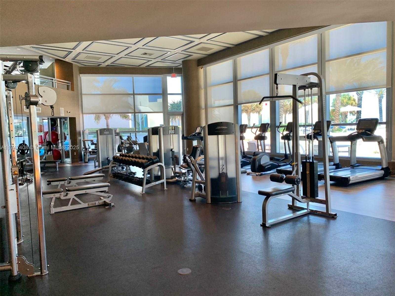 Small Image of 3101 SOUTH OCEAN DR #1701, Hollywood Number 61