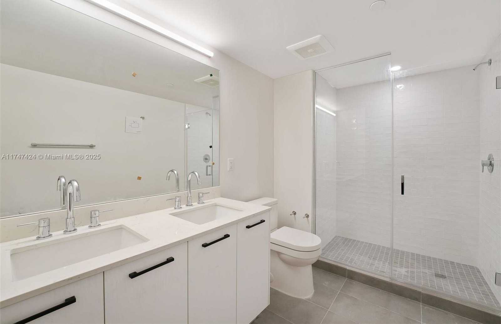 Small Image of 1500 BAY RD #N-1220, Miami Beach Number 23
