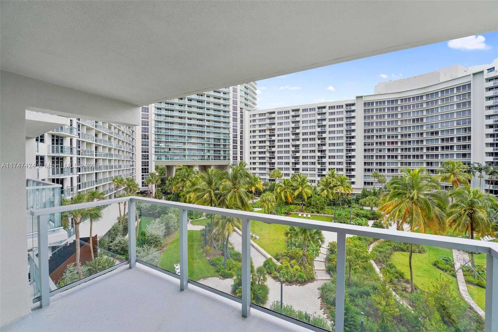 Small Image of 1500 BAY RD #N-1220, Miami Beach Number 7