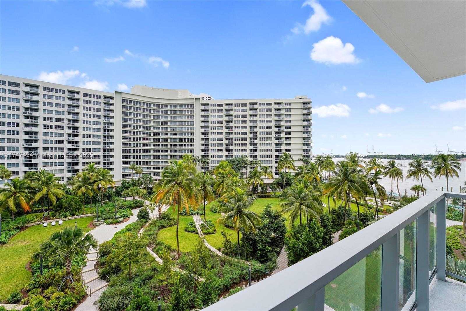 Small Image of 1500 BAY RD #N-1220, Miami Beach Number 9