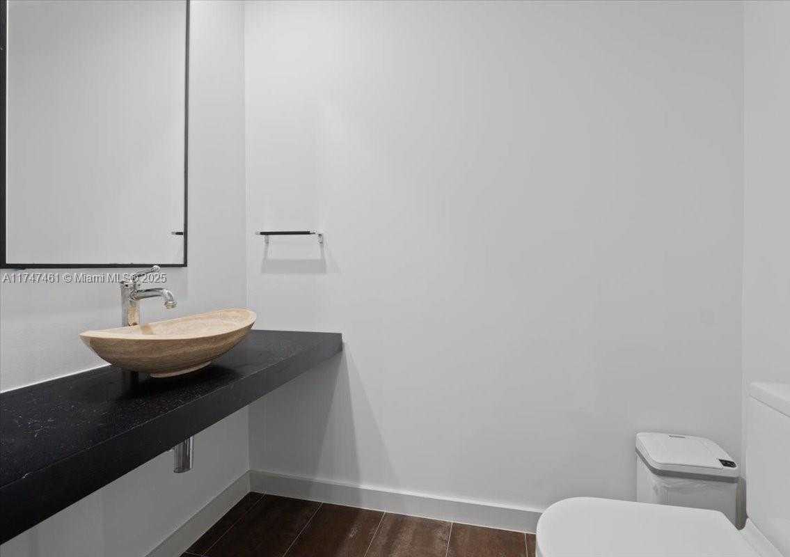 Small Image of 1100 BISCAYNE BLVD #3502, Miami Number 20