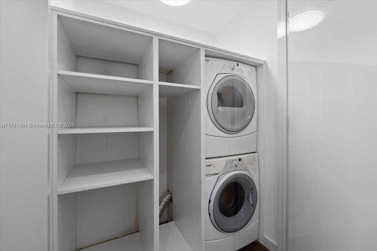 Small Image of 1100 BISCAYNE BLVD #3502, Miami Number 24