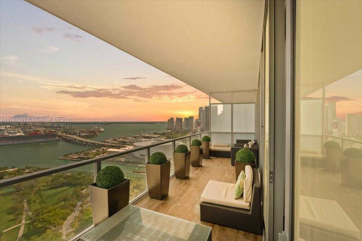 Small Image of 1100 BISCAYNE BLVD #3502, Miami Number 25