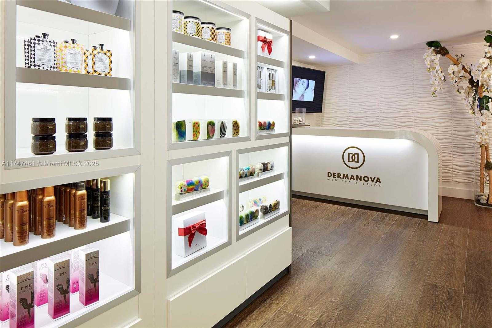 Small Image of 1100 BISCAYNE BLVD #3502, Miami Number 40