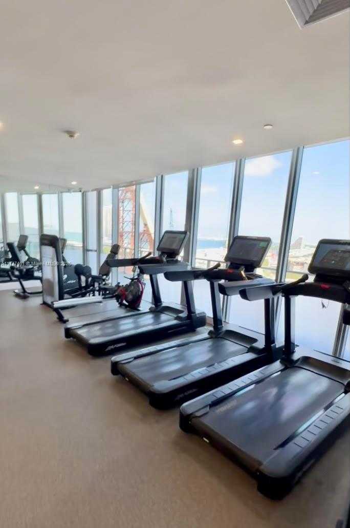 Small Image of 1100 BISCAYNE BLVD #3502, Miami Number 43