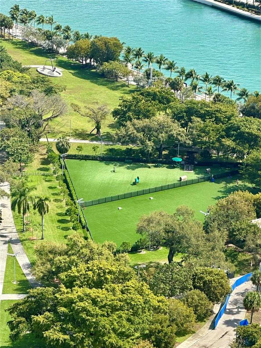 Small Image of 1100 BISCAYNE BLVD #3502, Miami Number 45