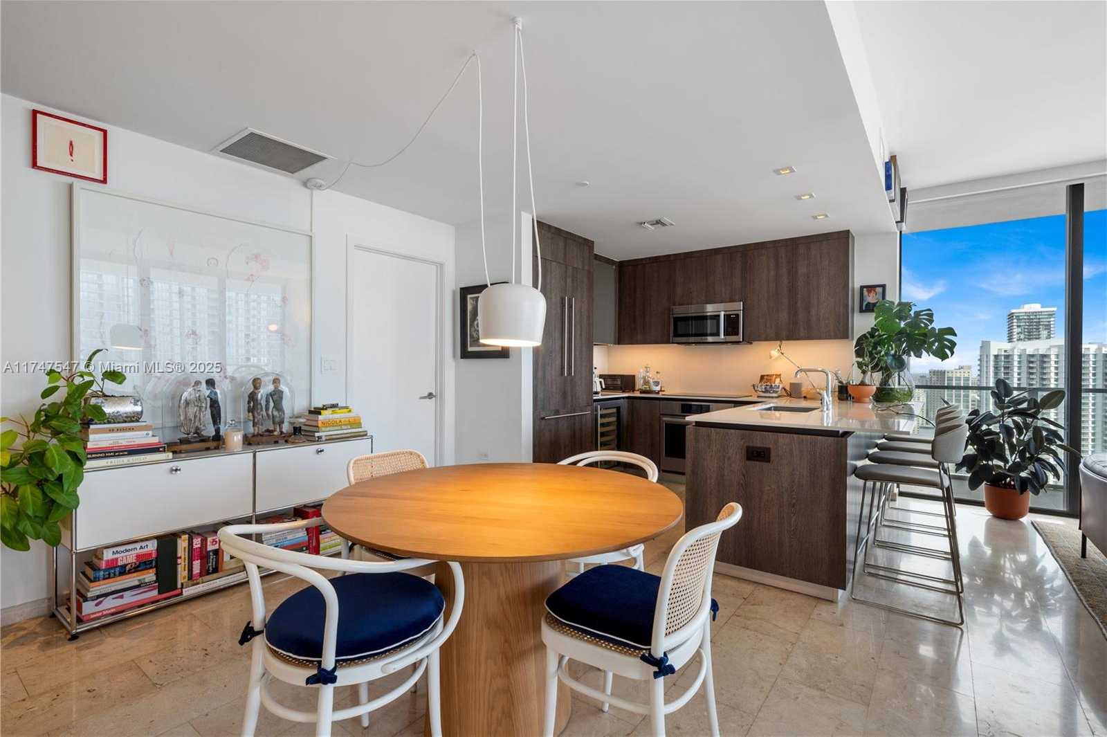 Small Image of 88 SOUTH WEST 7TH ST #3211, Miami Number 10