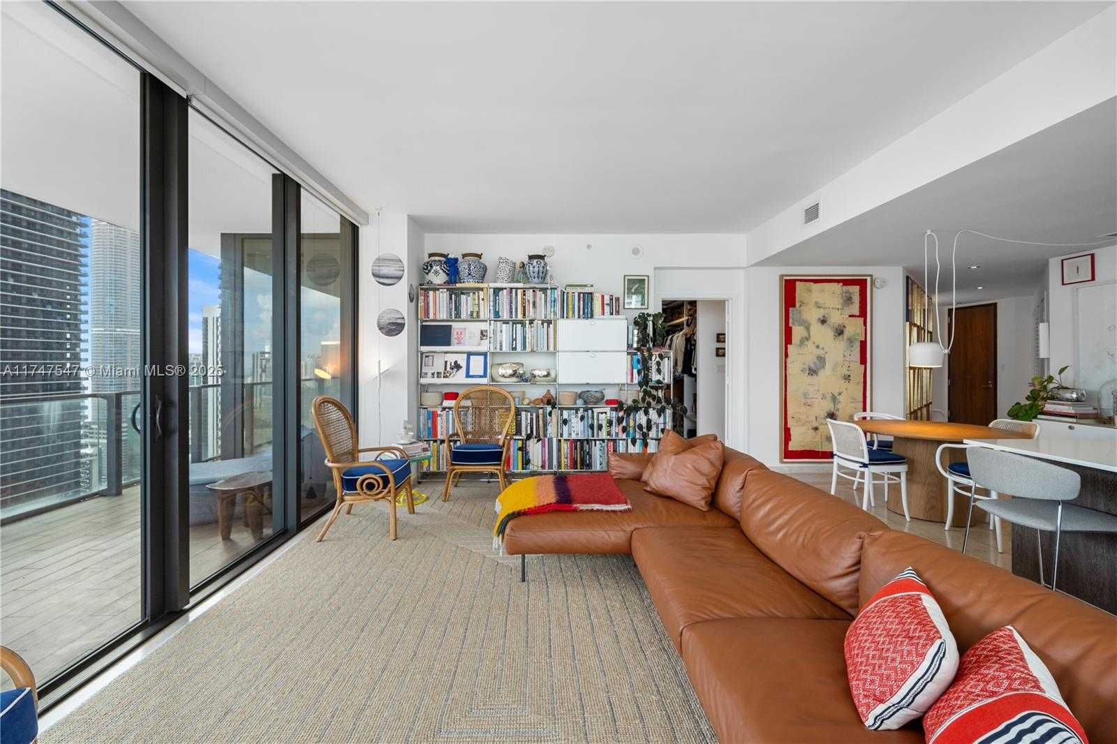 Small Image of 88 SOUTH WEST 7TH ST #3211, Miami Number 17