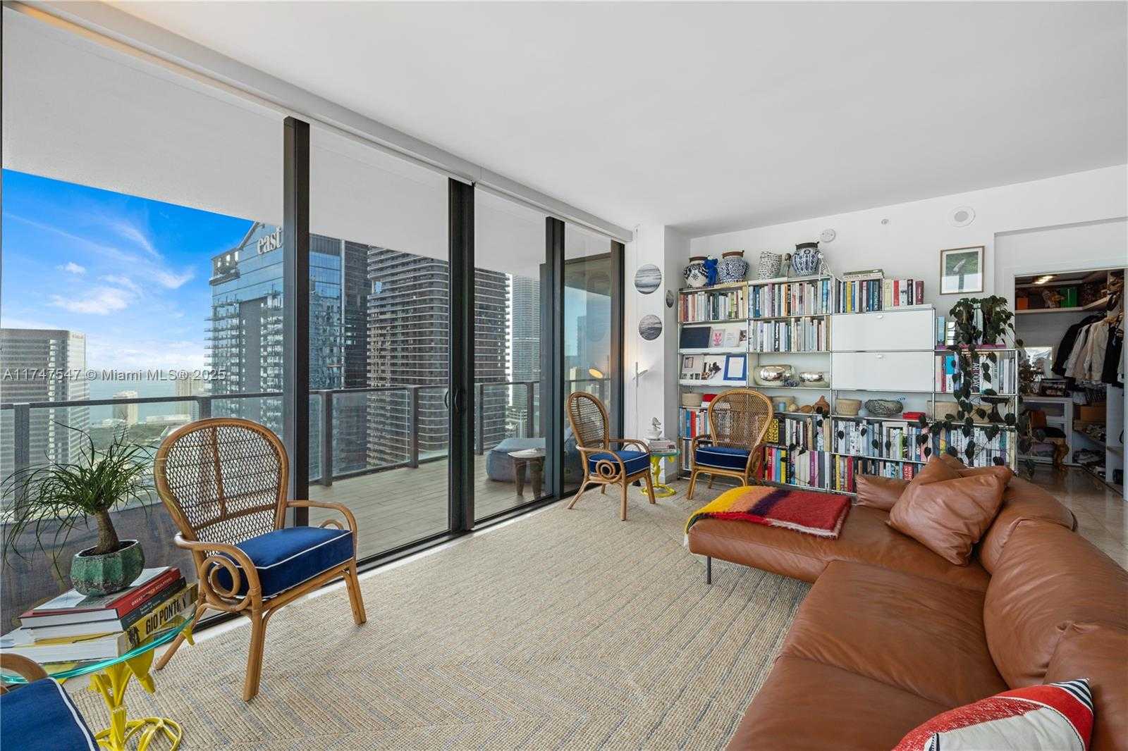 Small Image of 88 SOUTH WEST 7TH ST #3211, Miami Number 19