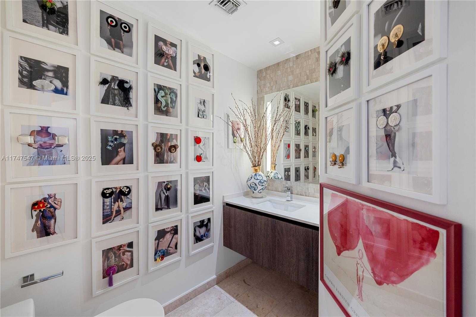 Small Image of 88 SOUTH WEST 7TH ST #3211, Miami Number 2