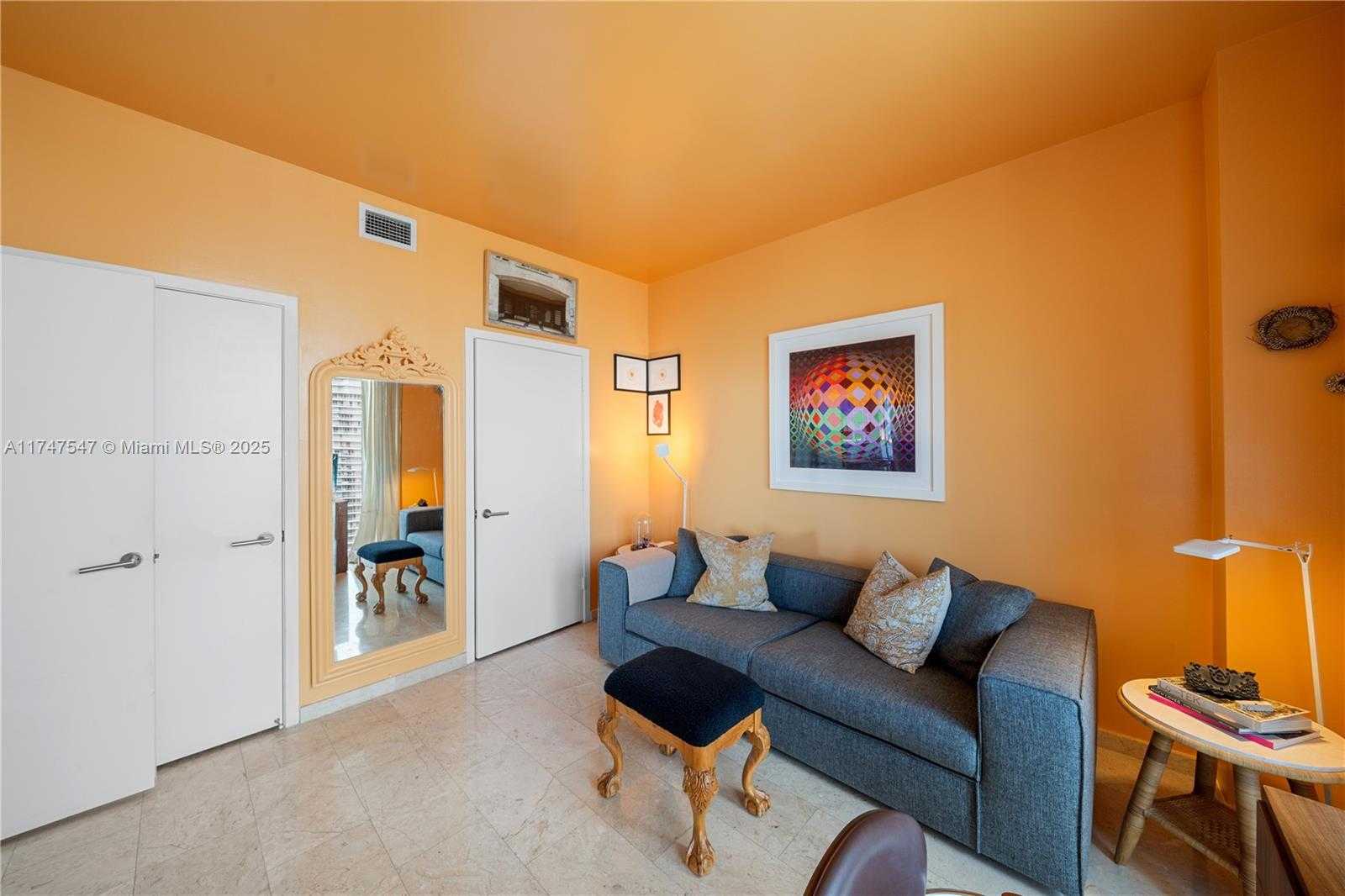 Small Image of 88 SOUTH WEST 7TH ST #3211, Miami Number 33