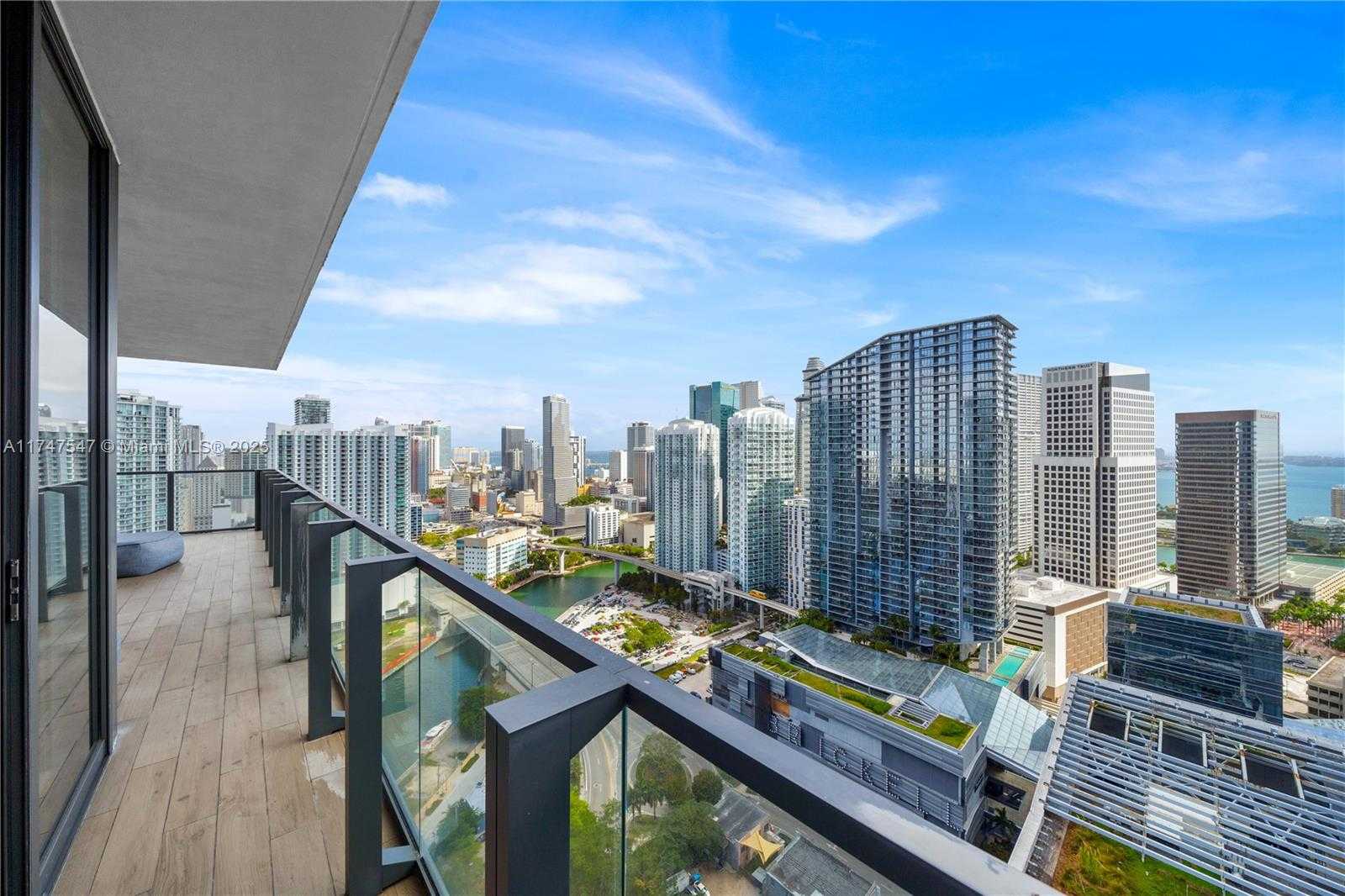 Small Image of 88 SOUTH WEST 7TH ST #3211, Miami Number 35