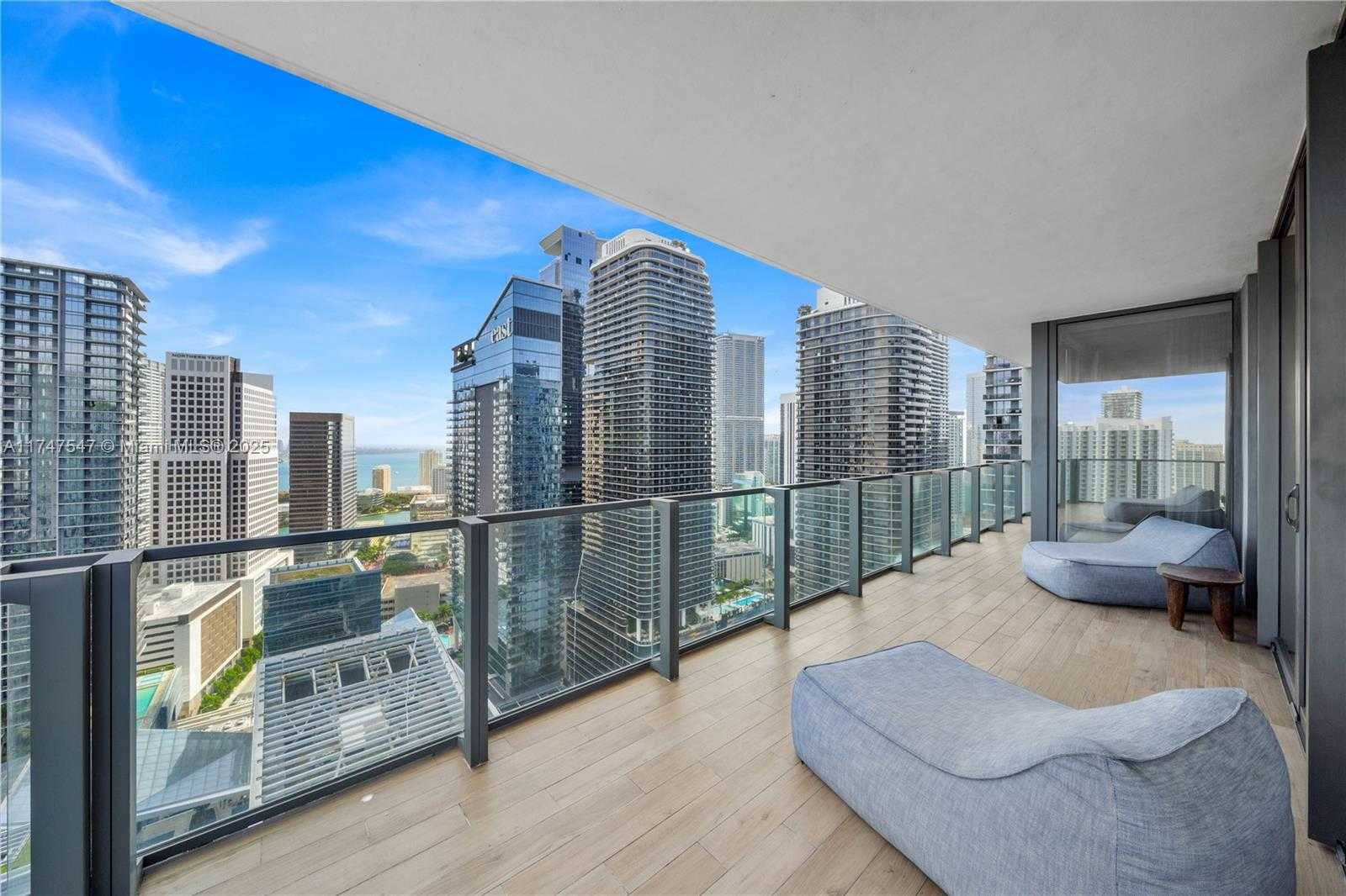 Small Image of 88 SOUTH WEST 7TH ST #3211, Miami Number 38