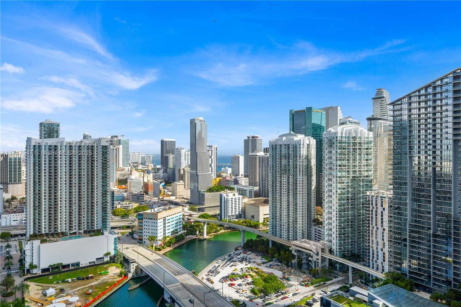 Small Image of 88 SOUTH WEST 7TH ST #3211, Miami Number 43