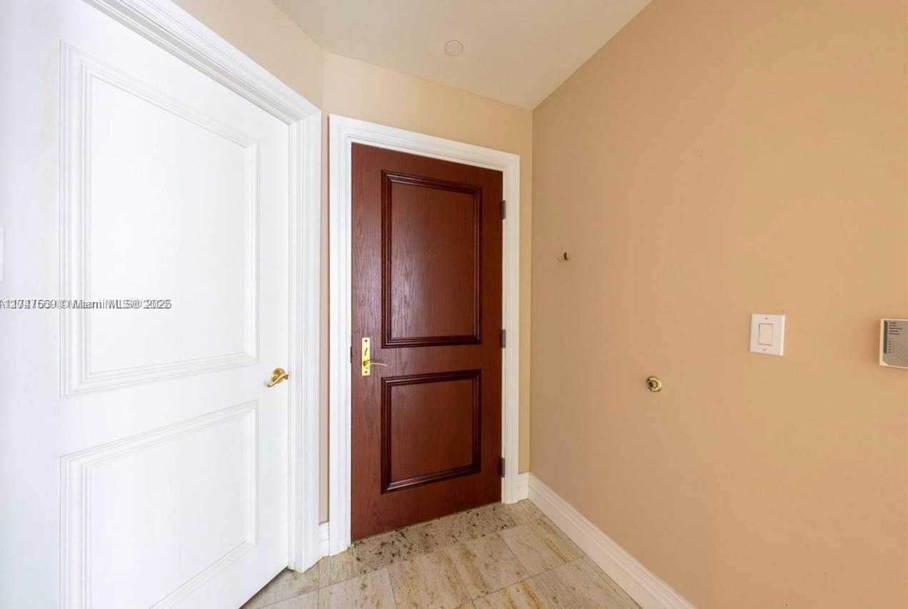Small Image of 9595 COLLINS AVE #NPHJ, Surfside Number 27