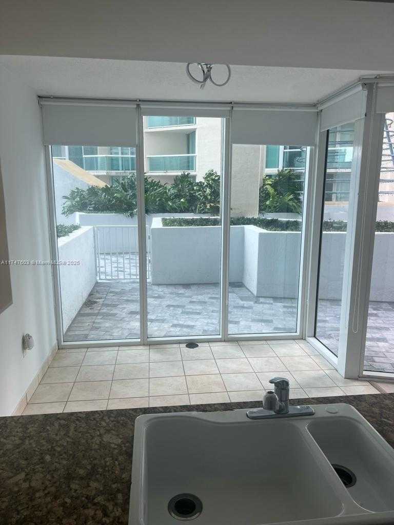 Small Image of 3370 SOUTH EAST HIDDEN BAY DR #405, Aventura Number 11