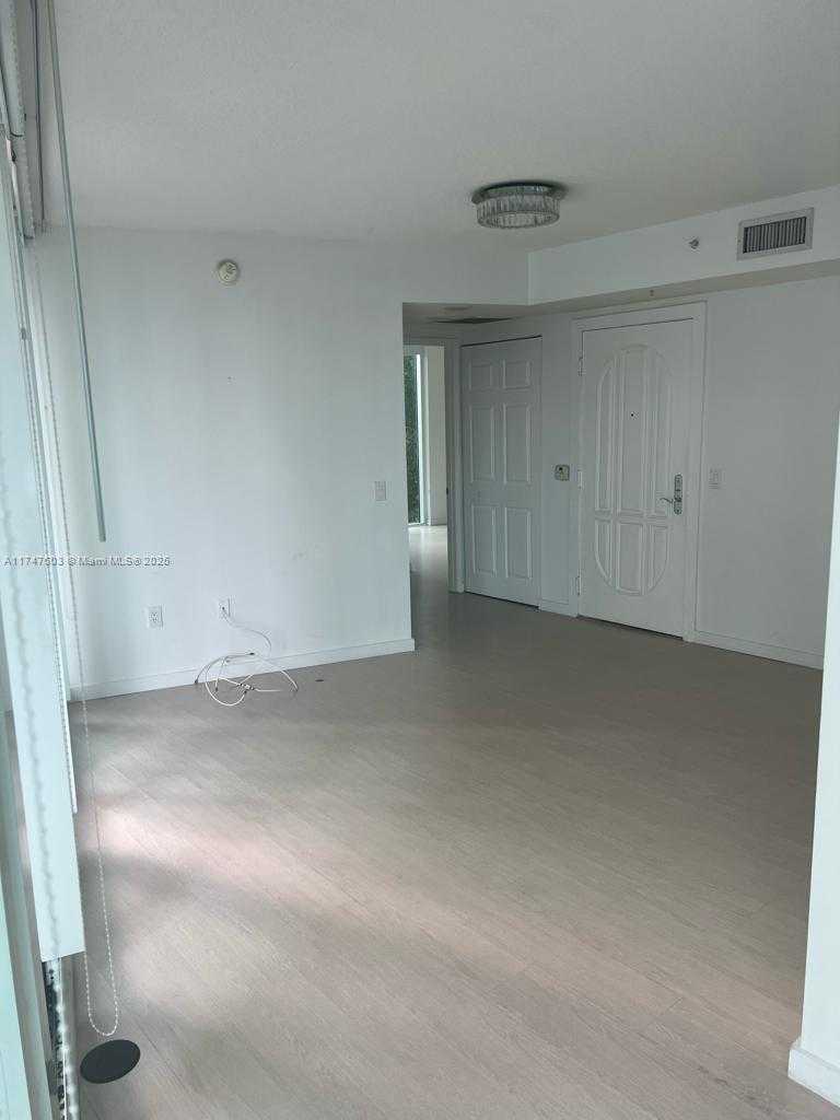 Small Image of 3370 SOUTH EAST HIDDEN BAY DR #405, Aventura Number 16