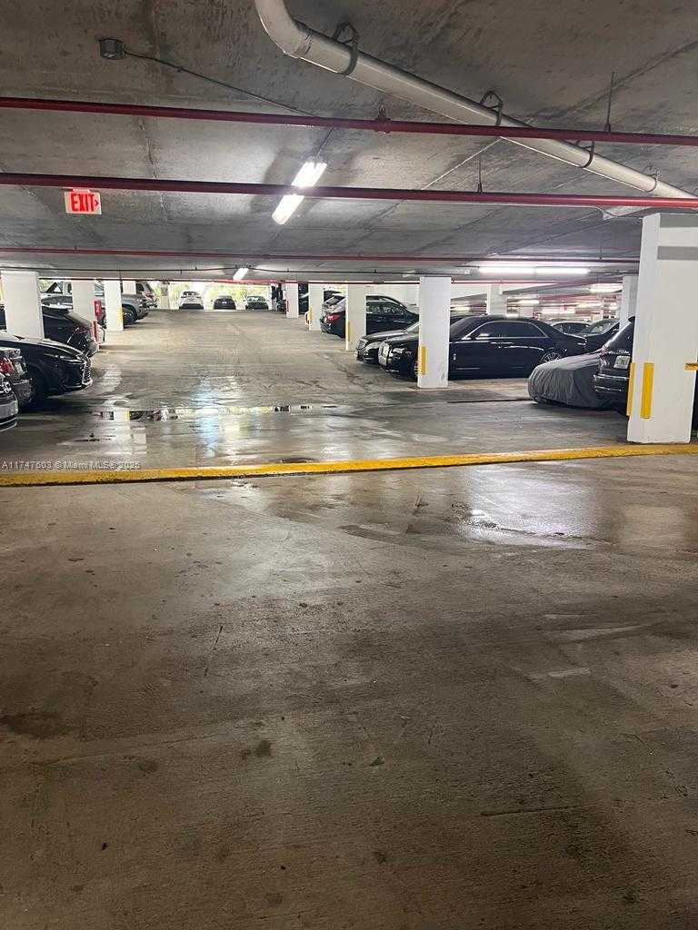 Small Image of 3370 SOUTH EAST HIDDEN BAY DR #405, Aventura Number 22