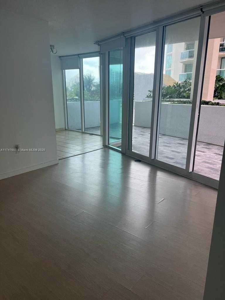 Small Image of 3370 SOUTH EAST HIDDEN BAY DR #405, Aventura Number 7
