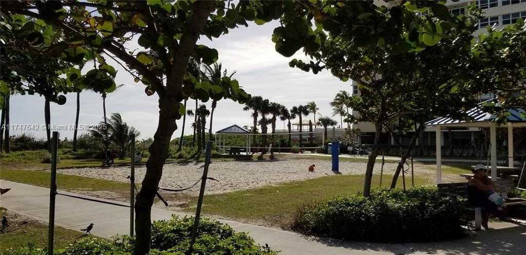 Small Image of 1985 SOUTH OCEAN DR #15M, Hallandale Beach Number 73