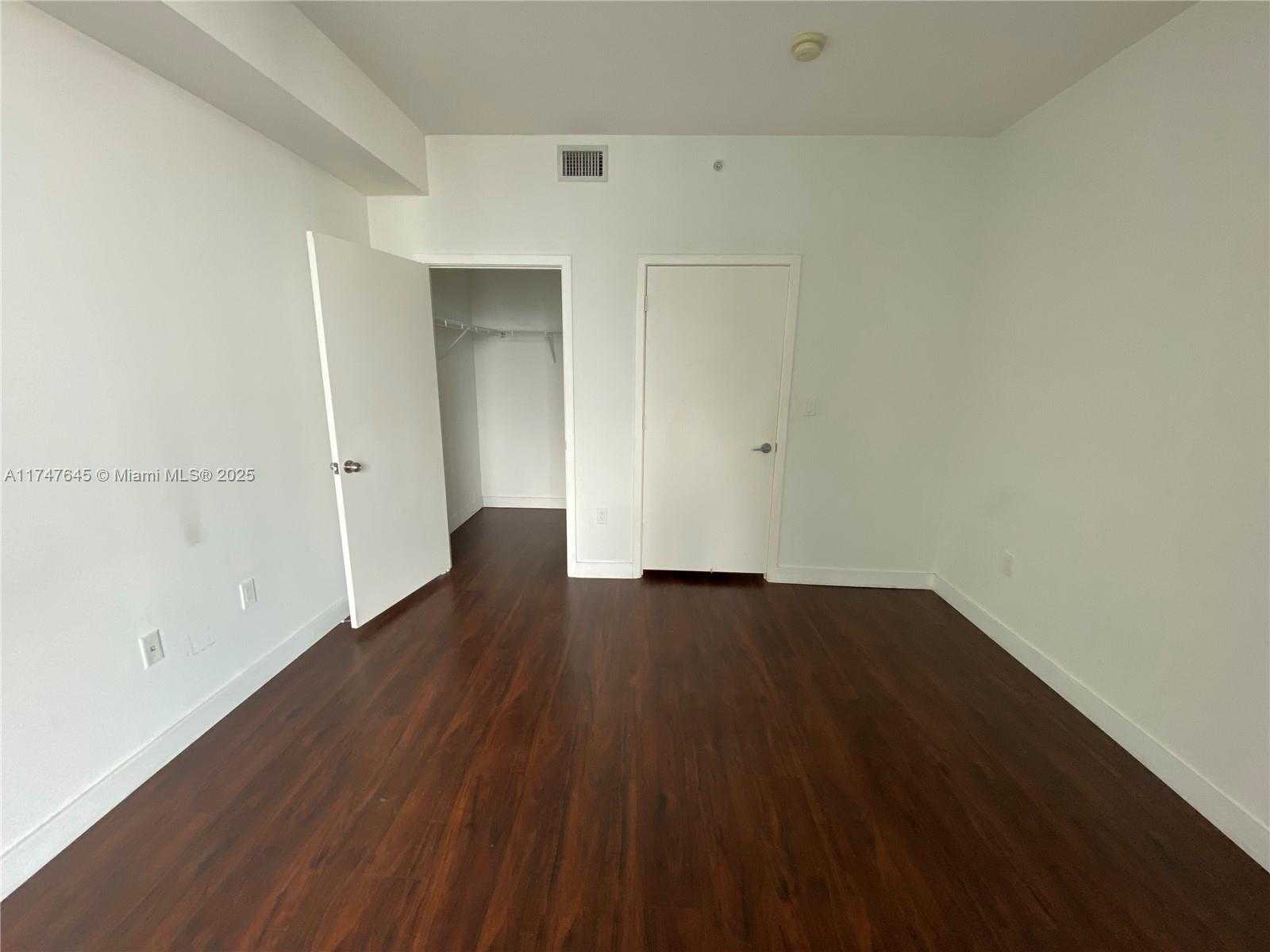 Small Image of 79 SOUTH WEST 12 ST #3010-S, Miami Number 17