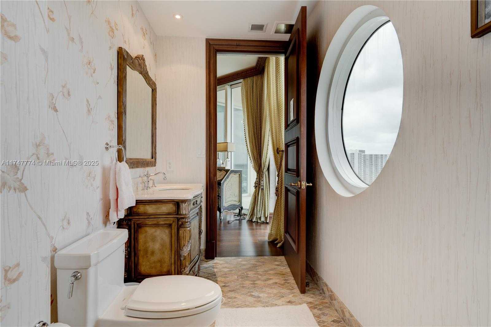 Small Image of 16047 COLLINS AVE #1604, Sunny Isles Beach Number 40