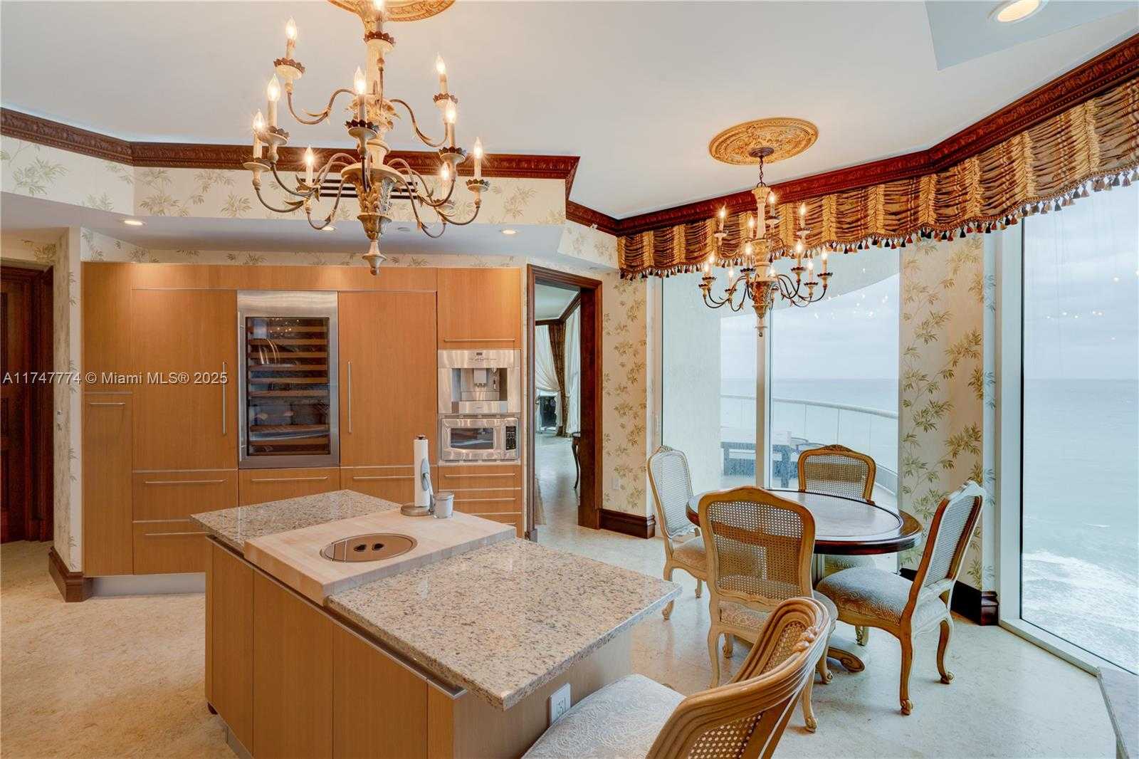 Small Image of 16047 COLLINS AVE #1604, Sunny Isles Beach Number 5