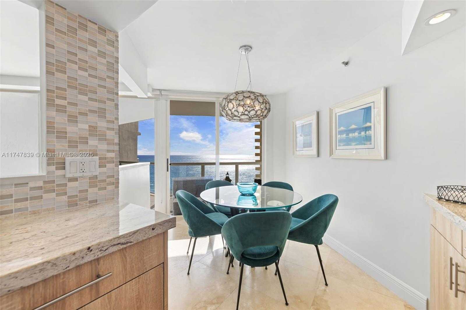 Small Image of 16425 COLLINS AVE #1012, Sunny Isles Beach Number 4