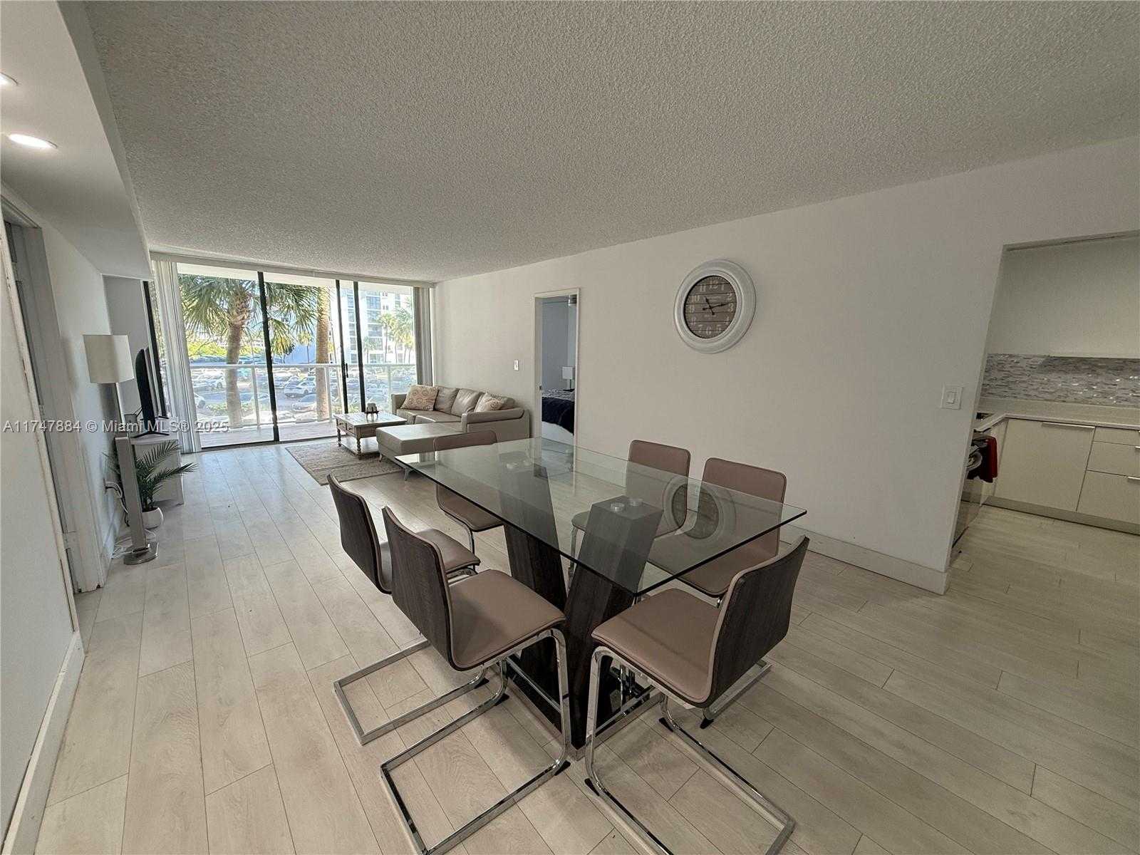 Small Image of 3731 NORTH COUNTRY CLUB DR #222, Aventura Number 20